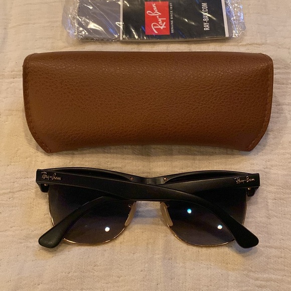 Ray-Ban Oversized Clubmaster - Picture 2 of 10